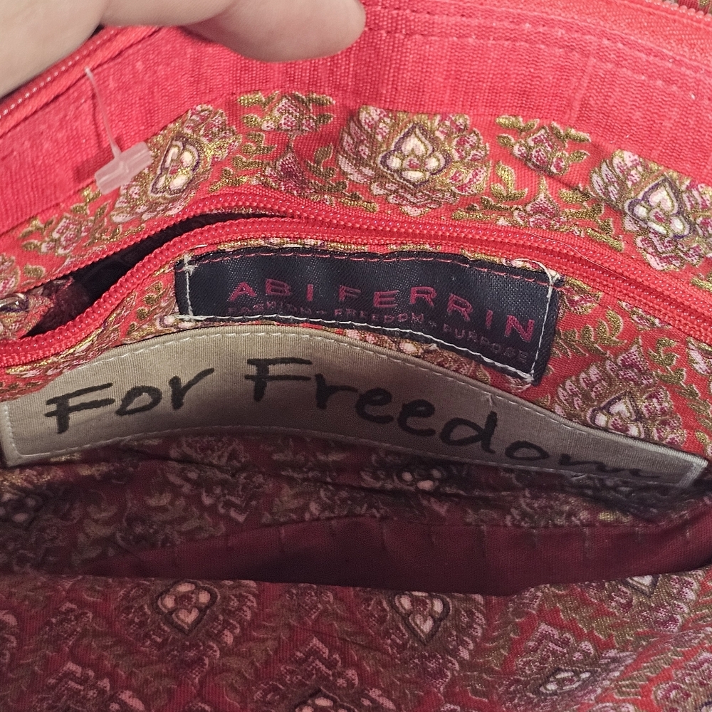 Sak Saum 4 Abi Ferrin Freedom Project Wristlet Clutch Handbag Purse red - Picture 7 of 8